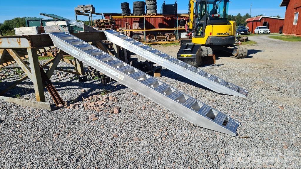  Lastramper aluminium olika längder Mini excavators < 7t (Mini diggers)