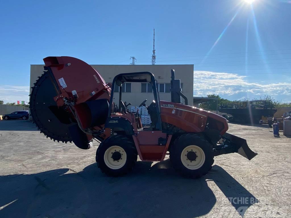 Ditch Witch RT 95 Abre-valas