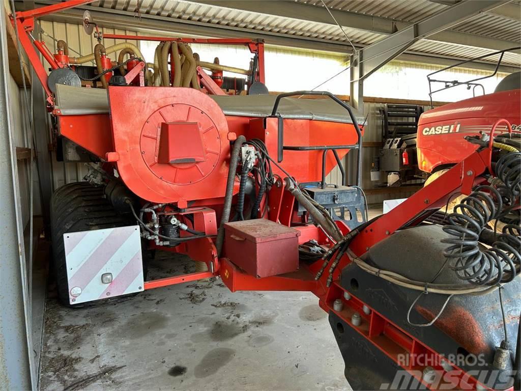 Kuhn mL 2800 Precision sowing machines