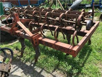  Chisel Plough Heavy Duty Cultivator 9 leg £580 plu