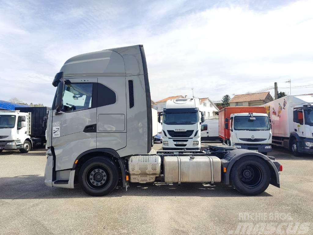 Iveco S-WAY AS440S51T/P Tractor Units