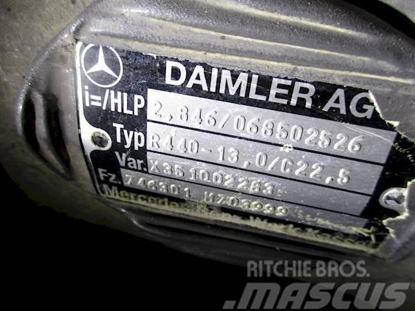 Mercedes-Benz R440-13,0/C22.5 Axles