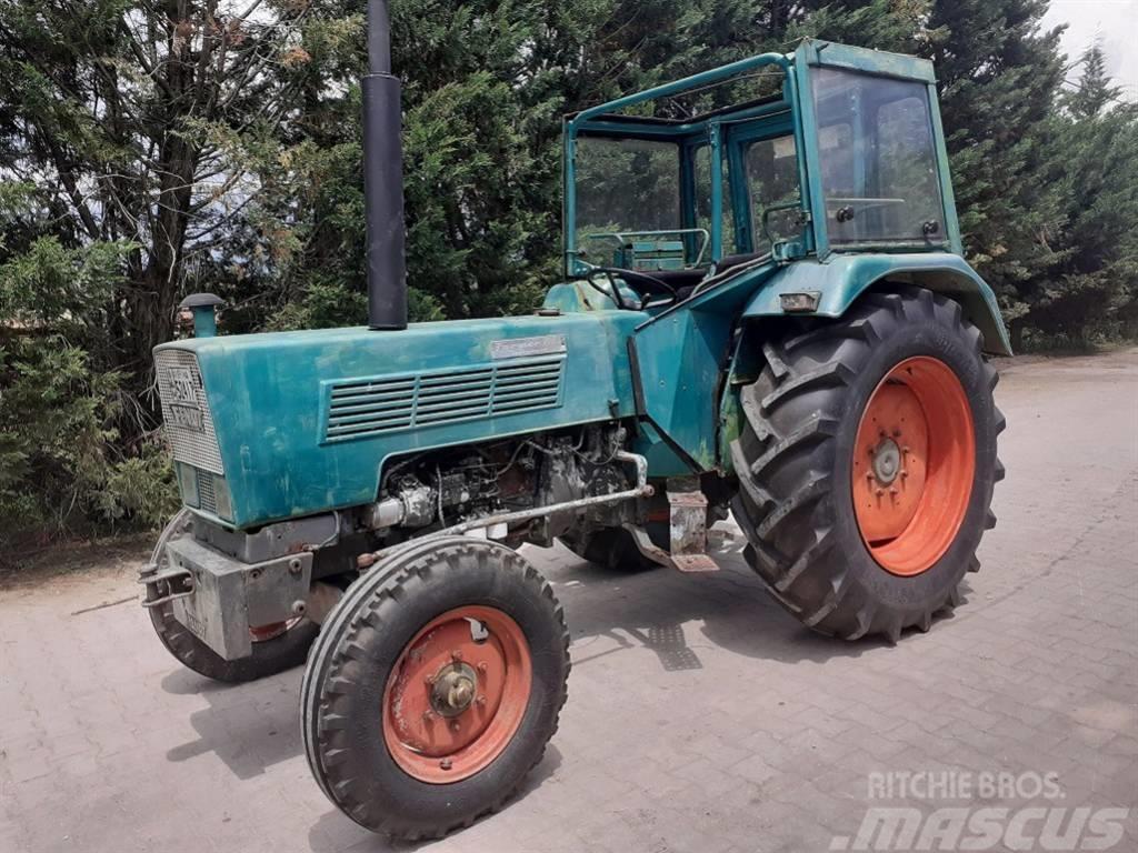 Fendt 108 S Tractors