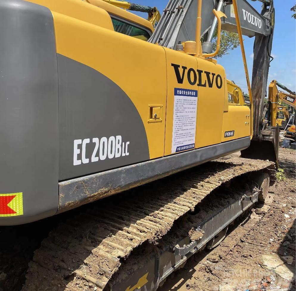 Volvo EC200B Crawler excavators
