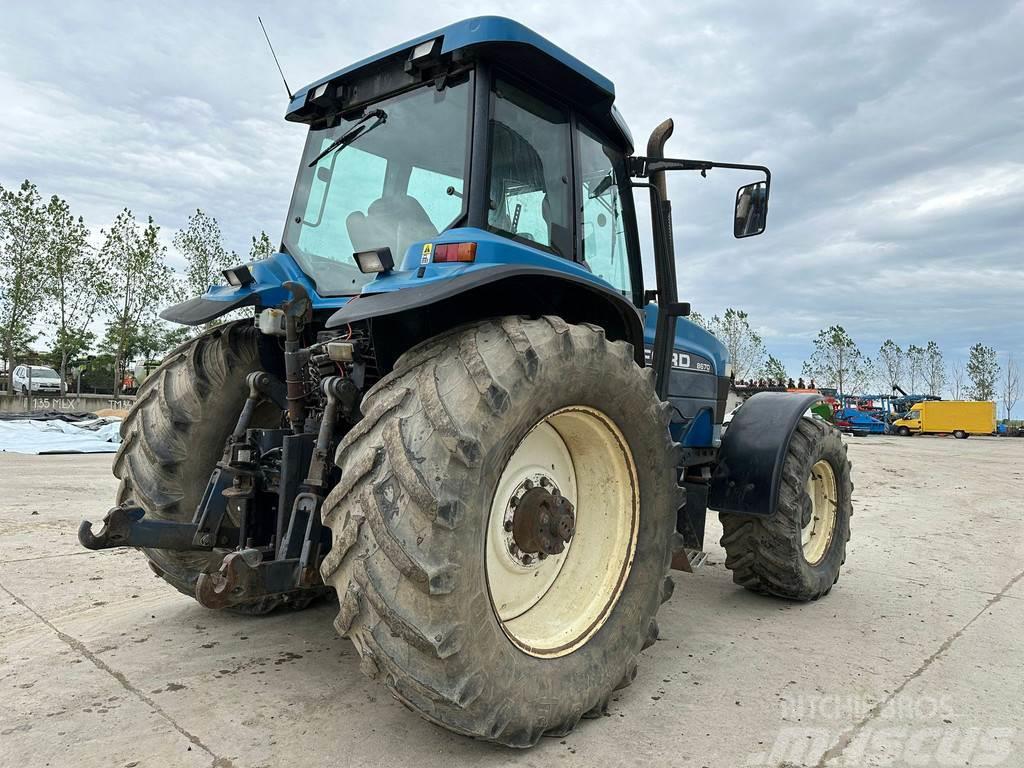 Ford New Holland 8670 Tractors