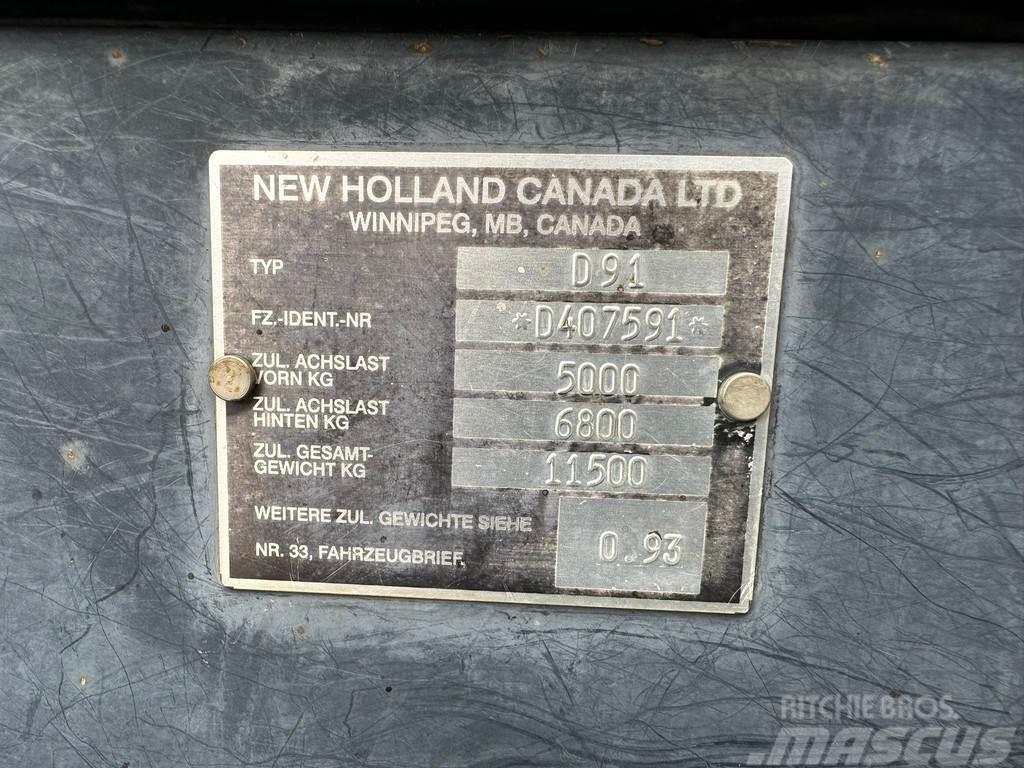 Ford New Holland 8670 Tractors