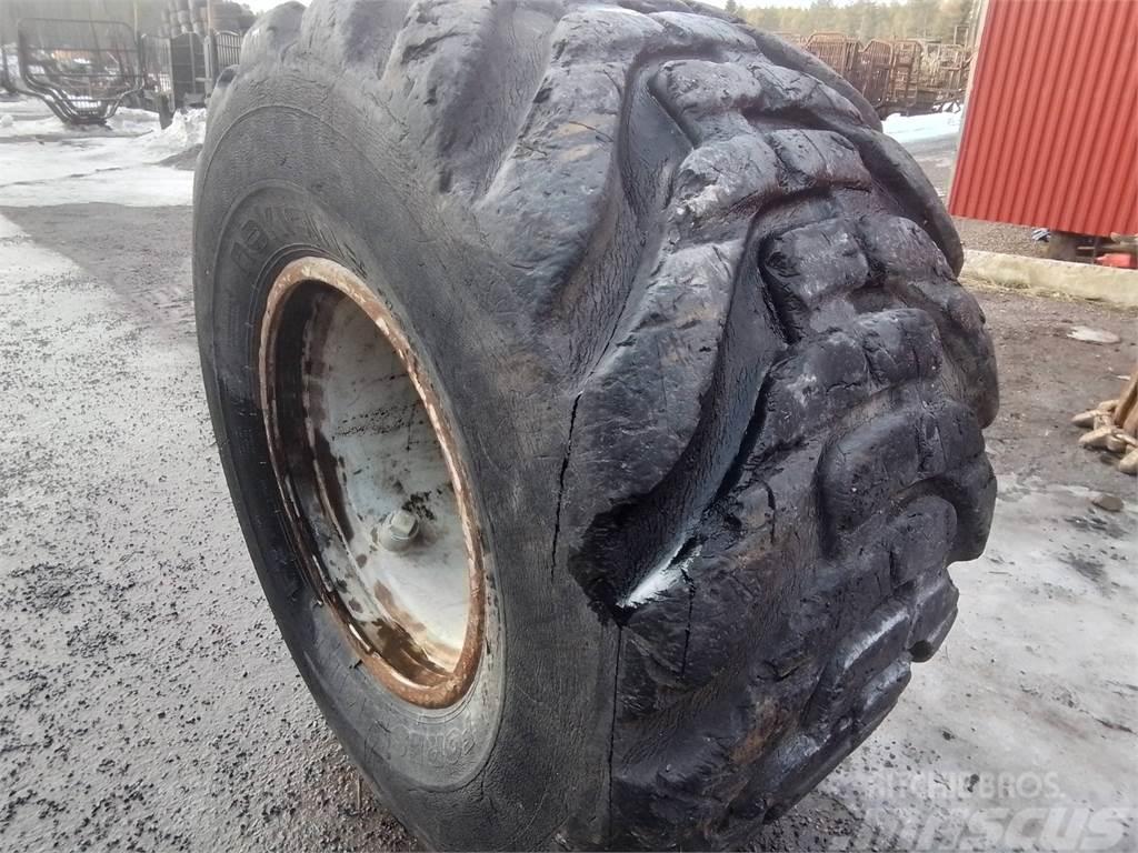 Nokian Forrest king f2 780x28,5 Tyres, wheels and rims