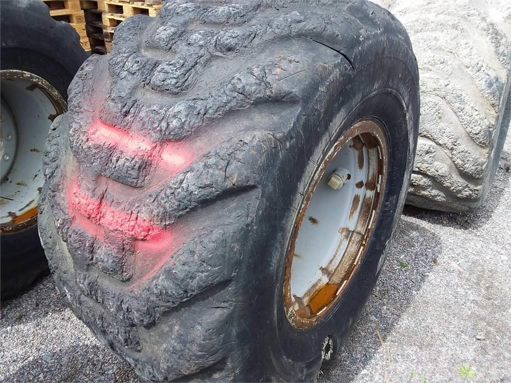 Nokian Fkf2 780/50x28,5 Tyres, wheels and rims