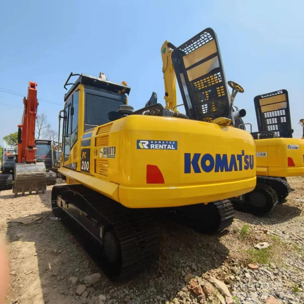Komatsu PC 200 Crawler excavators