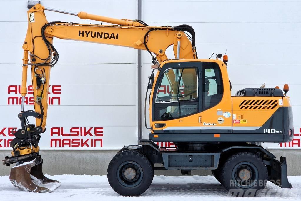 Hyundai 140 W Wheeled excavators