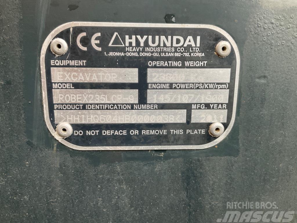 Hyundai 235 LCR-9 Crawler excavators