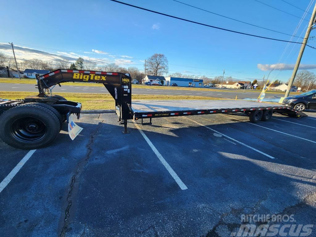 Big Tex 28' Flatbed Vehicle transport semi-trailers