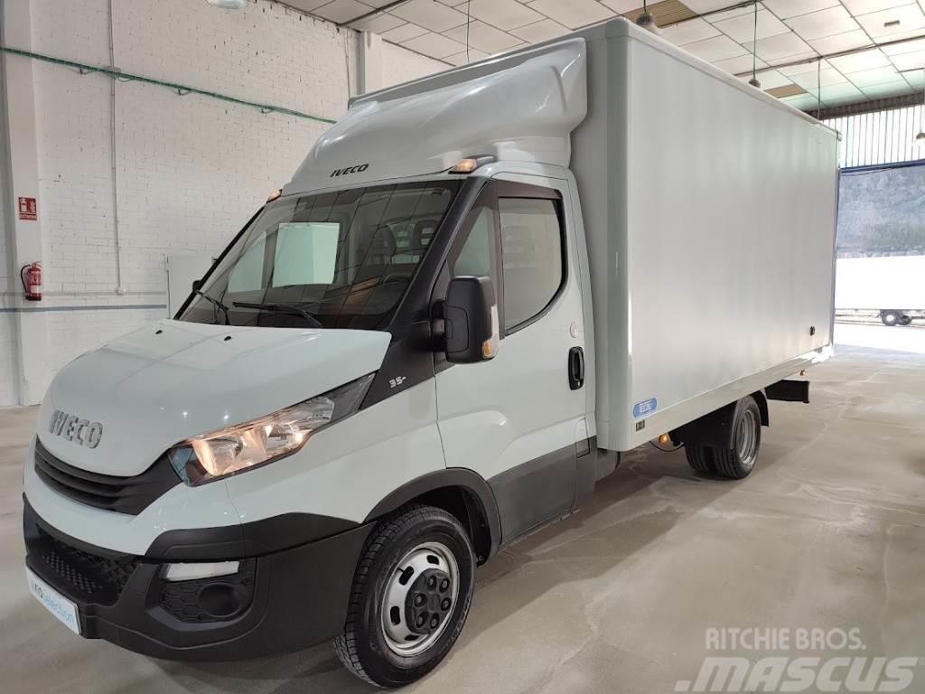 Iveco Daily Chasis Cabina 35C16 3750 156 Panel vans
