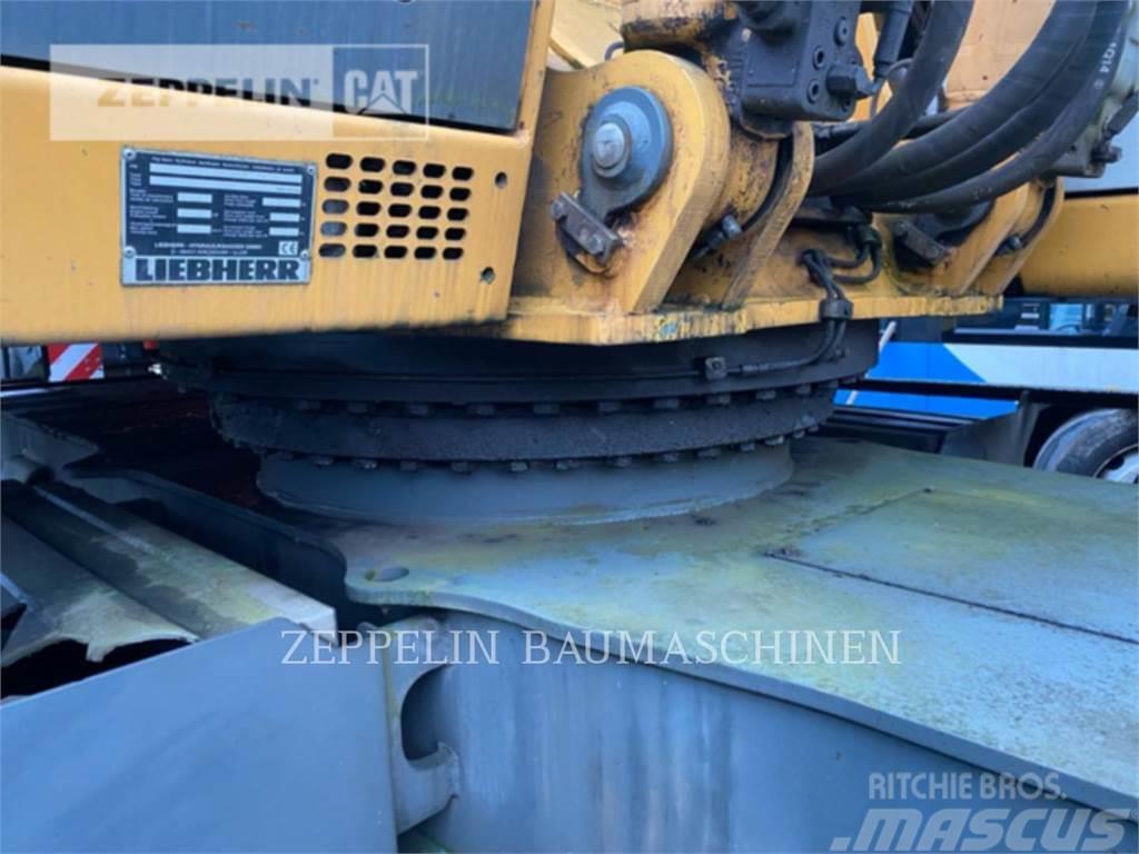Liebherr R914 HDSL Crawler excavators