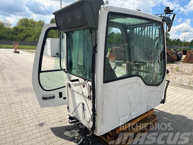 Liebherr A 316 CAB Cabins and interior