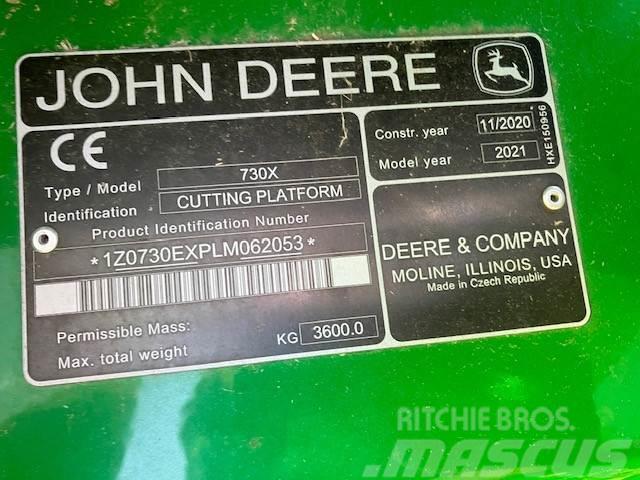John Deere S785i HM Combine harvesters