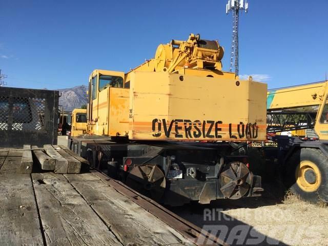 Grove TMS865 Tracked cranes