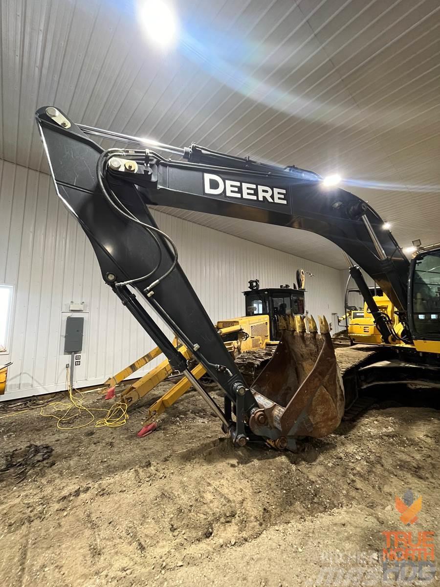 John Deere 270D LC Crawler excavators