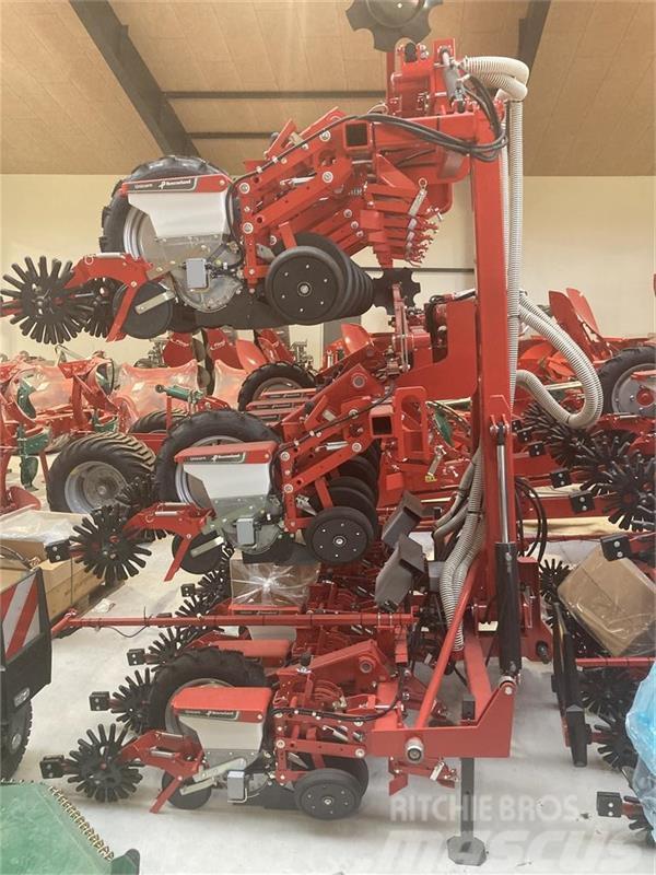 Kverneland UNICORN 18 rækker Precision sowing machines