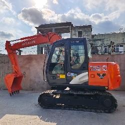 Hitachi ZX 75