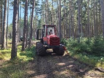 Komatsu 845