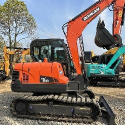 Doosan DX 60