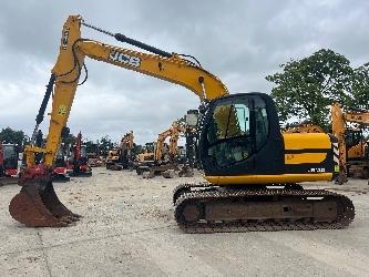 JCB JS 130