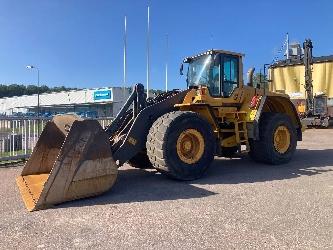 Volvo L 220 F
