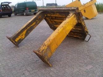 CAT 990 II