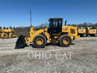 CAT 926M