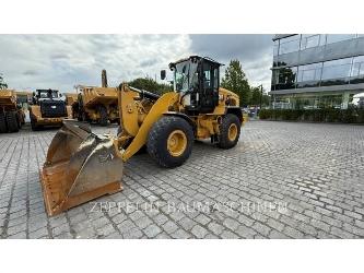 CAT 930M