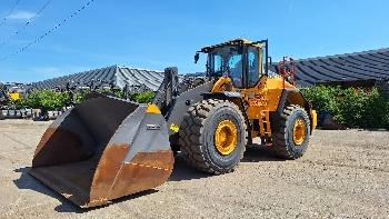Volvo L 220 H