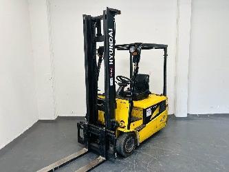 Hyundai 18BT-7