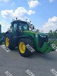 John Deere 8400R