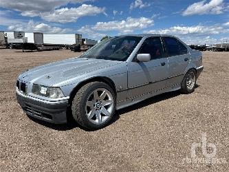 BMW 328I