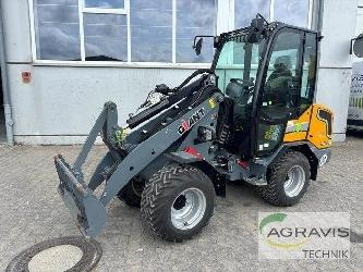 GiANT G2700 E