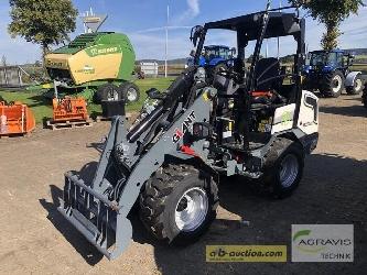 GiANT G2700 E
