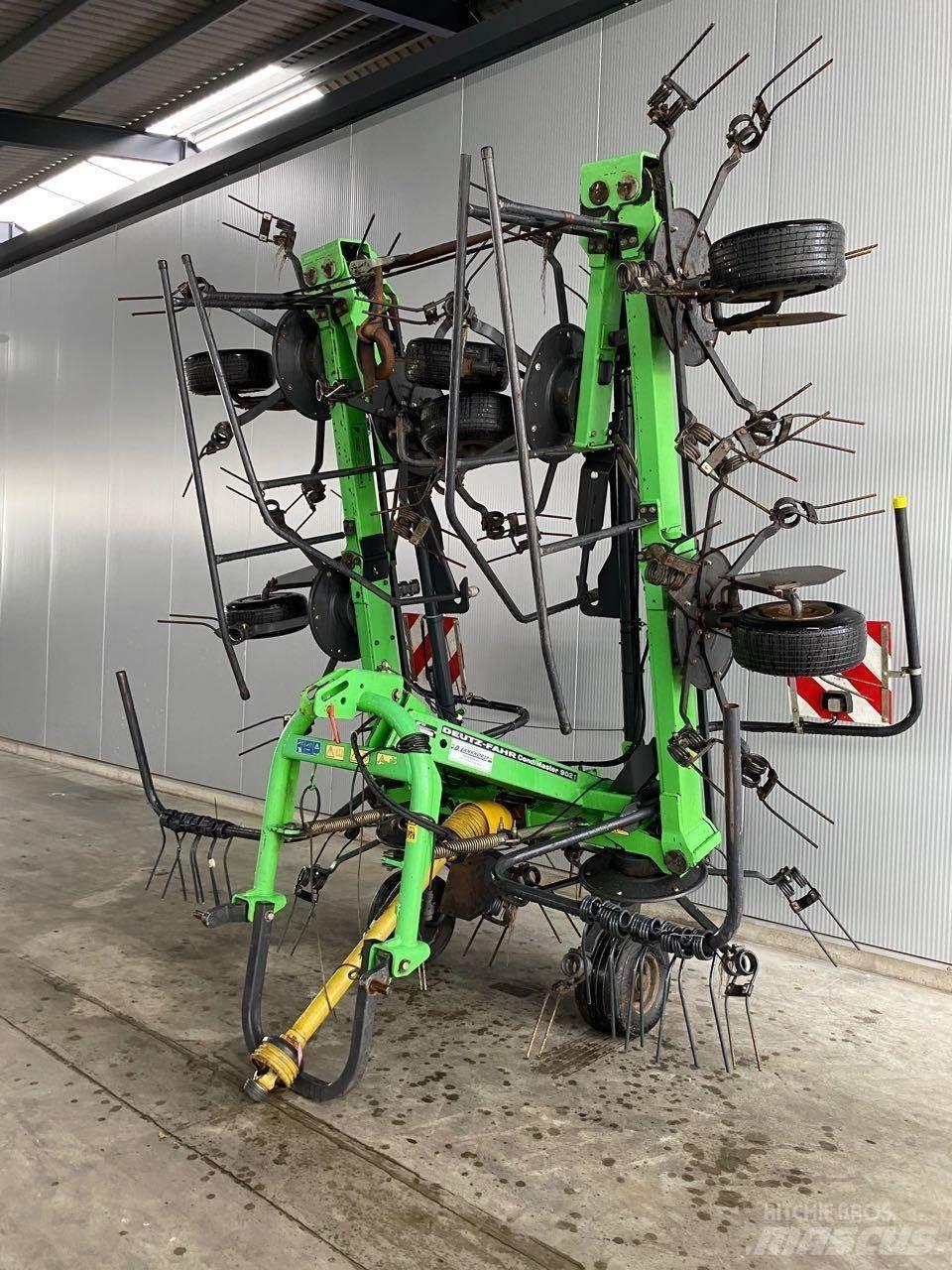 Deutz-Fahr 6917 Ancinho virador