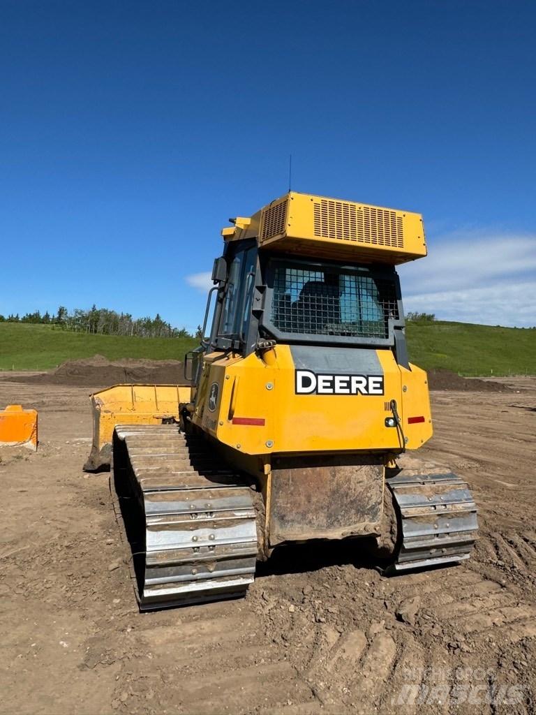 DEERE 700J Dozers - Tratores rastos
