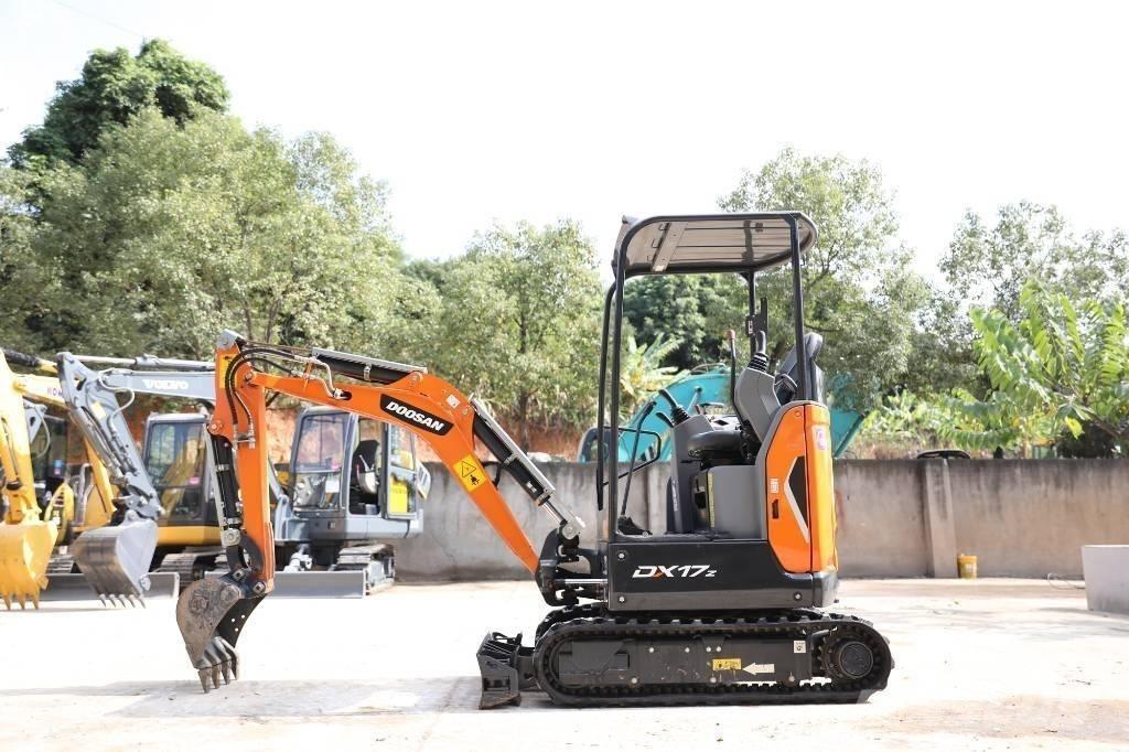 Doosan DX 17 Escavadoras de rastos