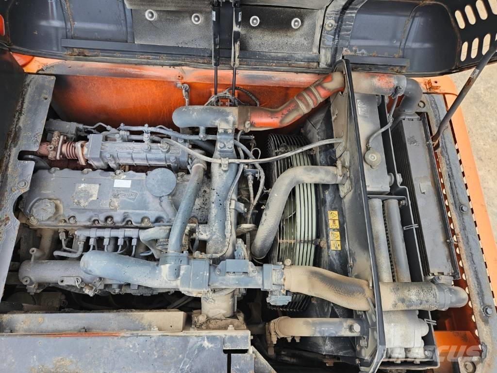 Doosan DX 210 W Escavadoras de rodas