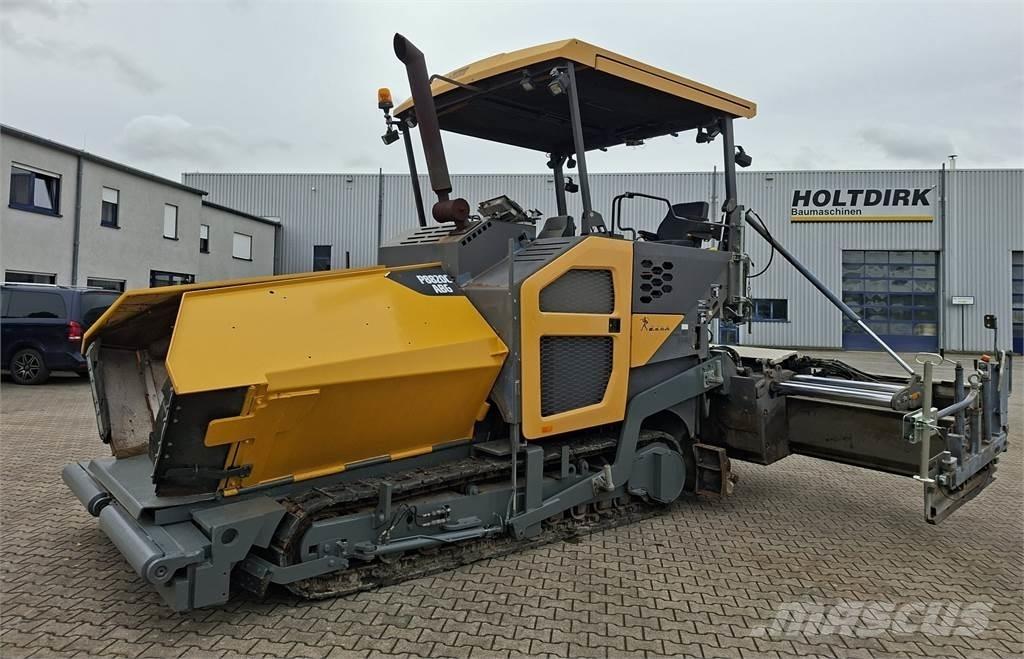 Volvo P 8820 C Pavimentadoras de asfalto