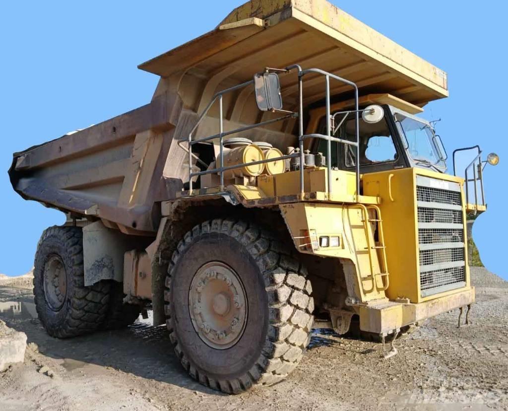 Komatsu HD 605-5 Camiőes dumper basculantes rígidos