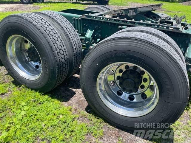 Mack CXU613 Pinnacle Tractores (camiões)