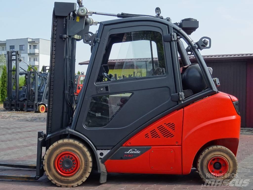 Linde H30T-02 Empilhadores a gás