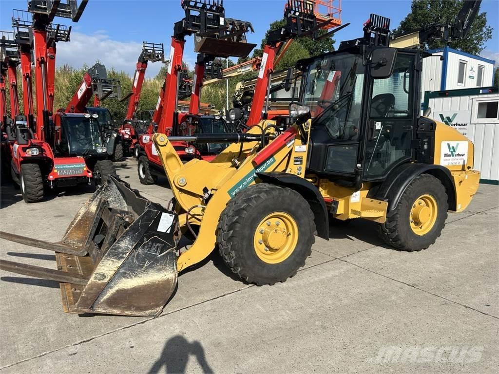 CAT 906 (9145) Carregadora multifunções