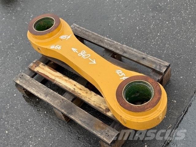 CNH BUCKET LINK Baldes