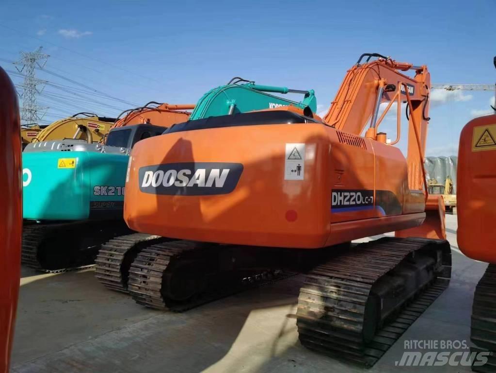 Doosan DH 220 Escavadoras de rastos