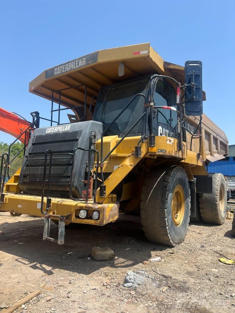 CAT 773F Camiőes dumper basculantes rígidos