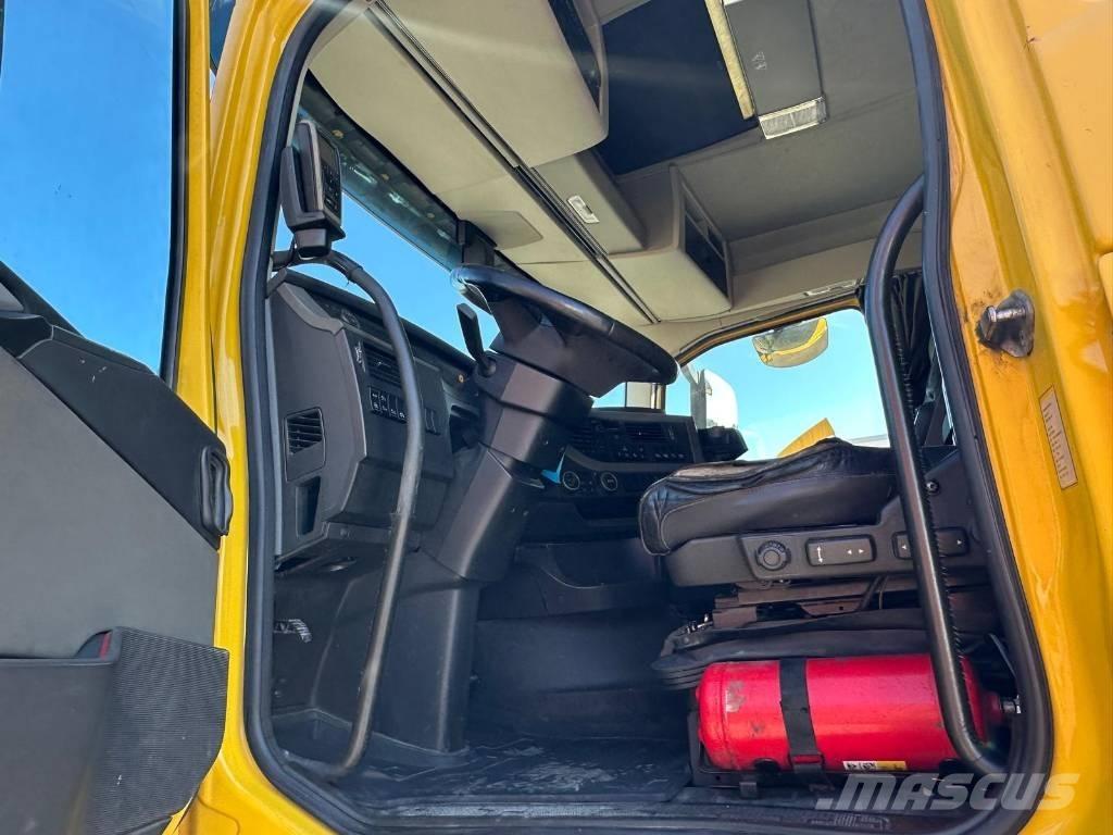 Volvo FH 6X2 6525 Camiões porta-contentores